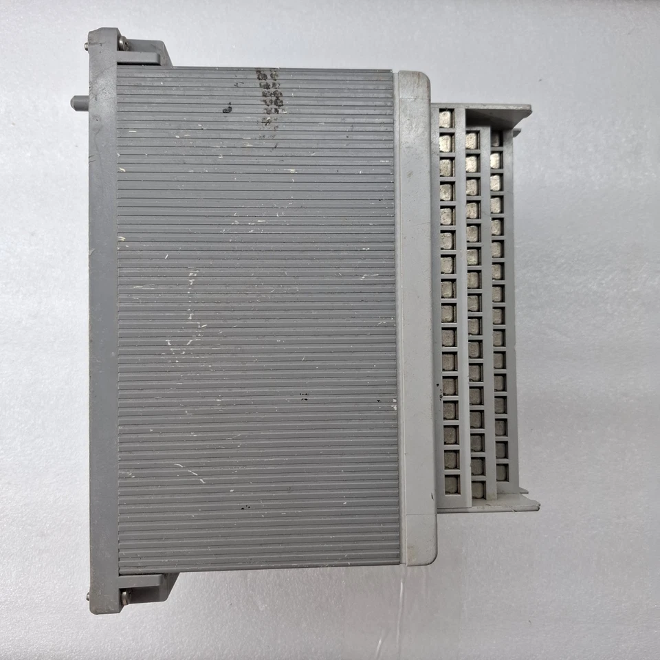 YOKOGAWA AMN11 STYLE S1 I/O MODULE RACK